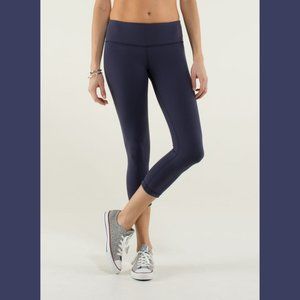 Lululemon wunder under reversible crop